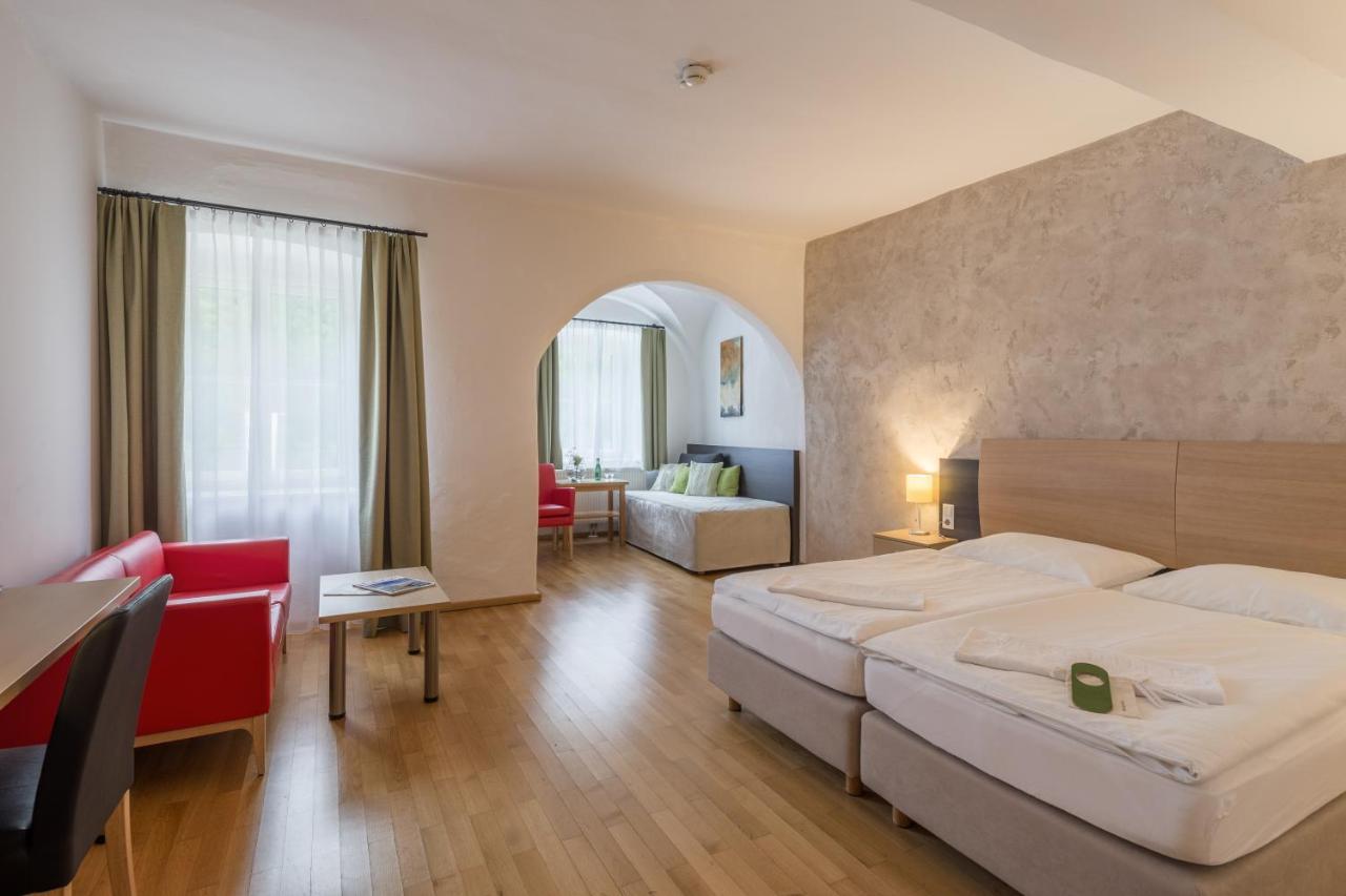 Wesenufer Hotel & Seminarkultur An Der Donau Extérieur photo