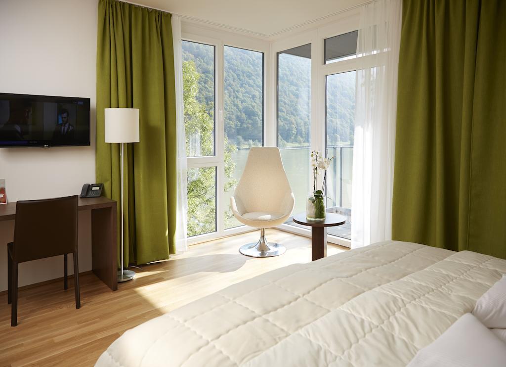 Wesenufer Hotel & Seminarkultur An Der Donau Chambre photo